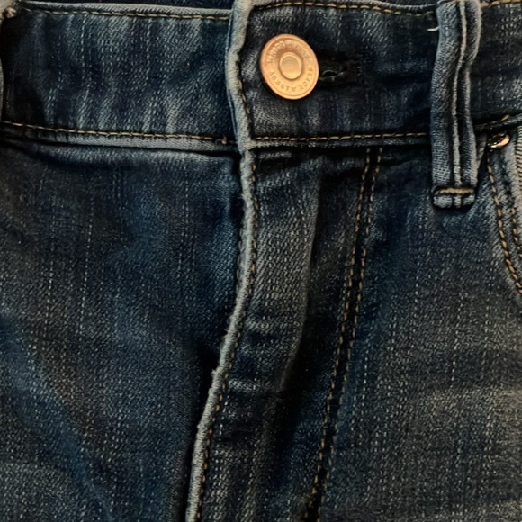 WHBM 5-Inch Jort - Picture 2 of 5